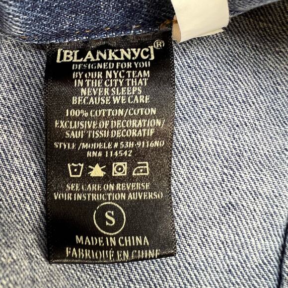 Blank NYC Denim Jean Jacket Women's Size Small Studding Preppy 90s Rocker Barbie - Picture 11 of 11